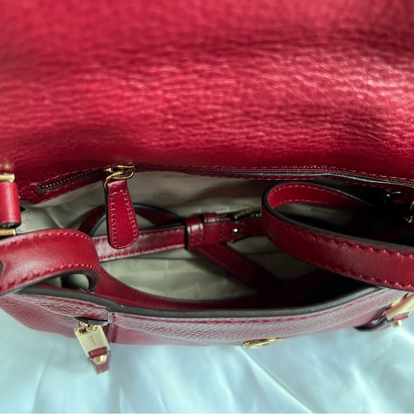 Michael Kors Bedford Legacy Medium Pebbled Leather Shoulder Bag - Picture 3 of 3